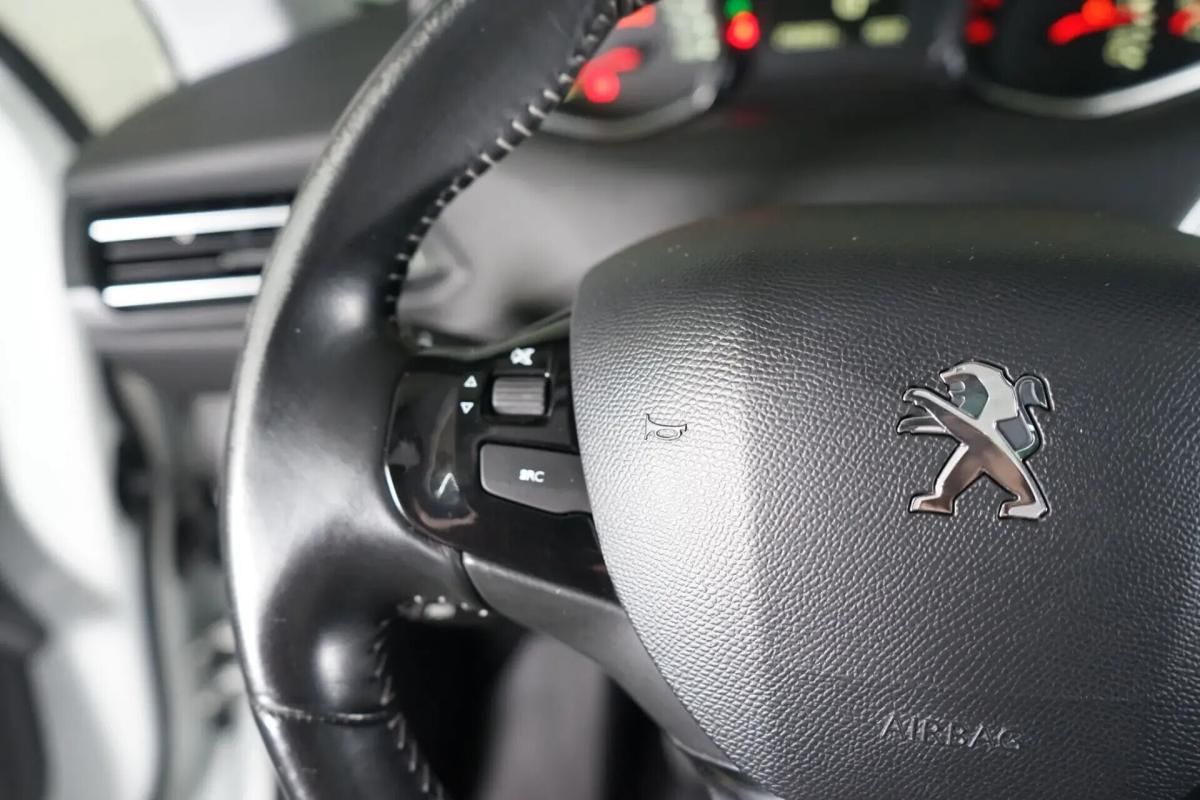 peugeot-308-sw-2014-diesel-1560cc