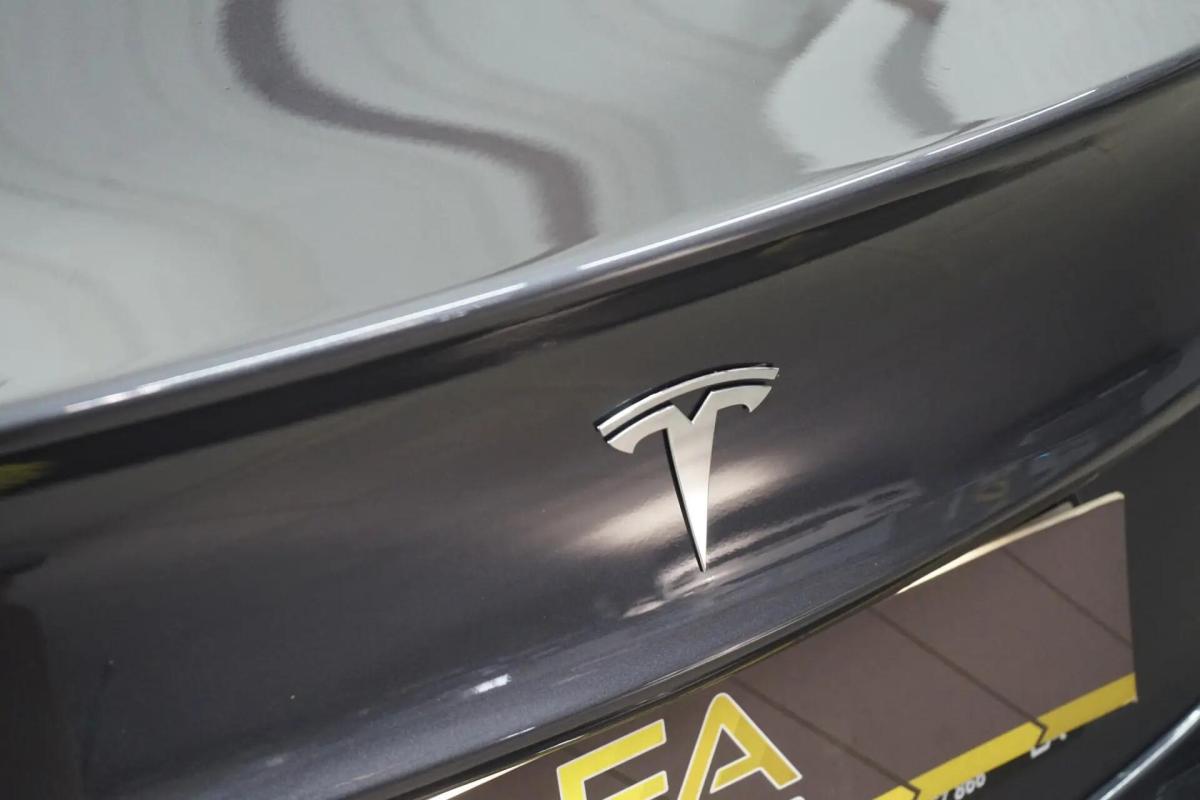 tesla-model-3-2019-eletrico-0cc