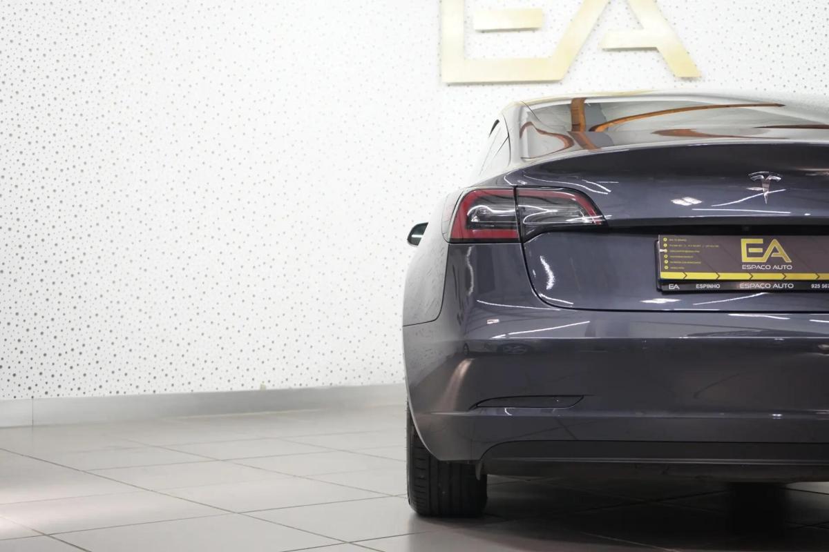 tesla-model-3-2019-eletrico-0cc
