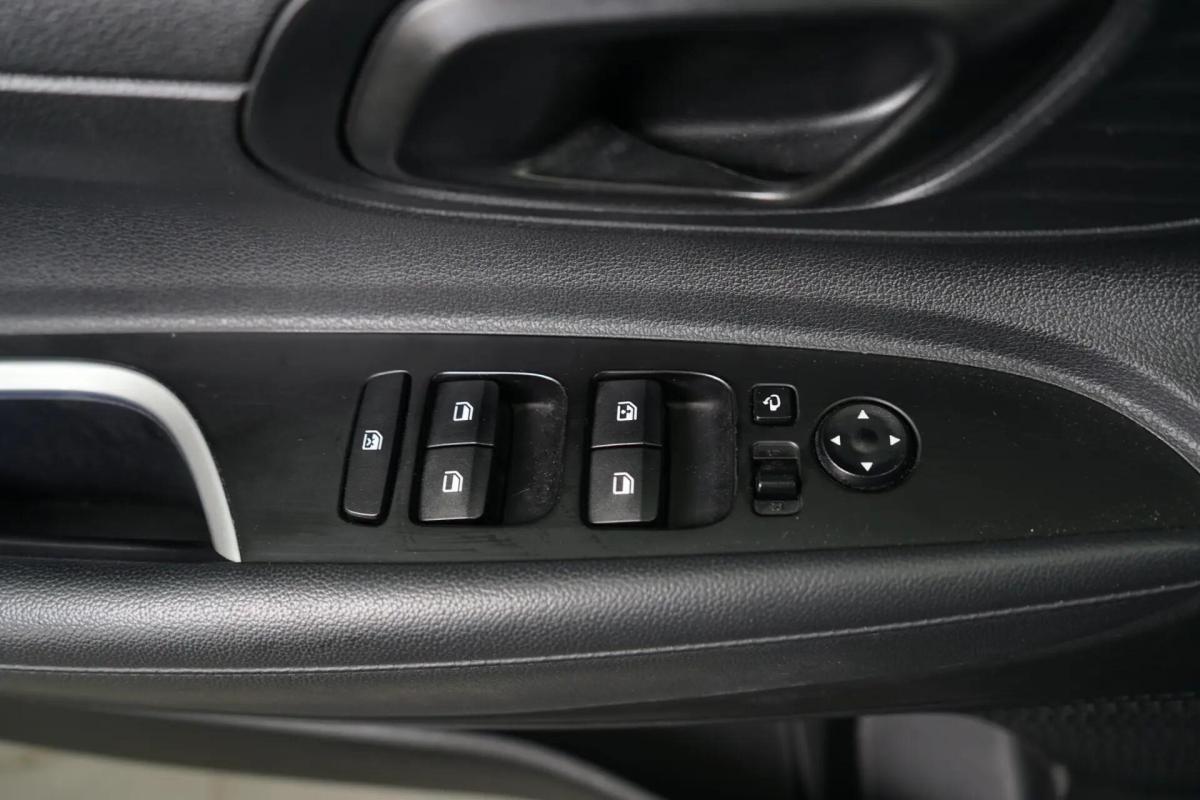 hyundai-bayon-2023-gasolina-998cc