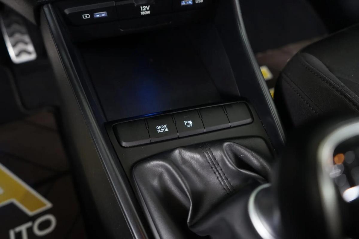 hyundai-bayon-2023-gasolina-998cc