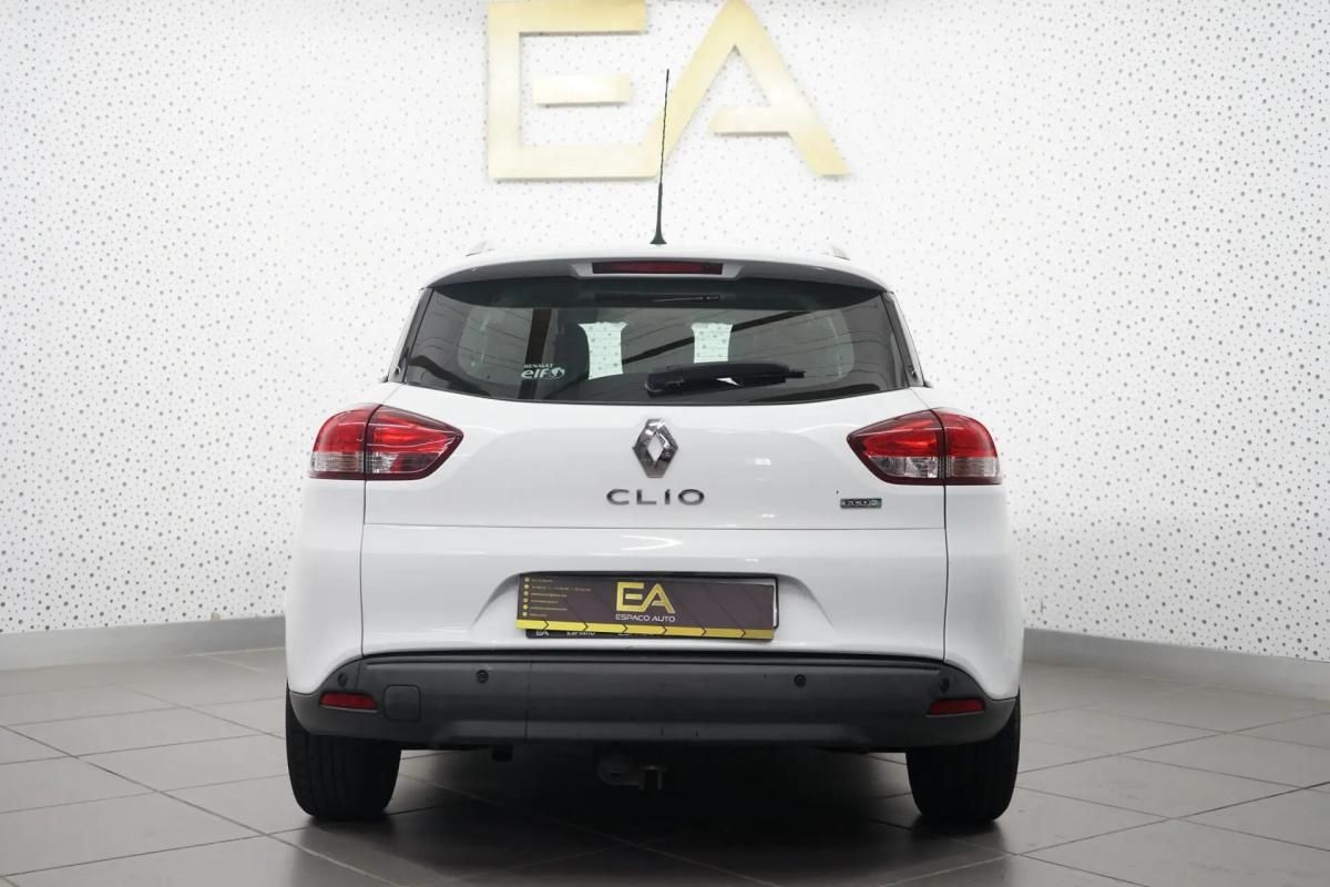 renault-clio-sport-tourer-2022-diesel-1461cc
