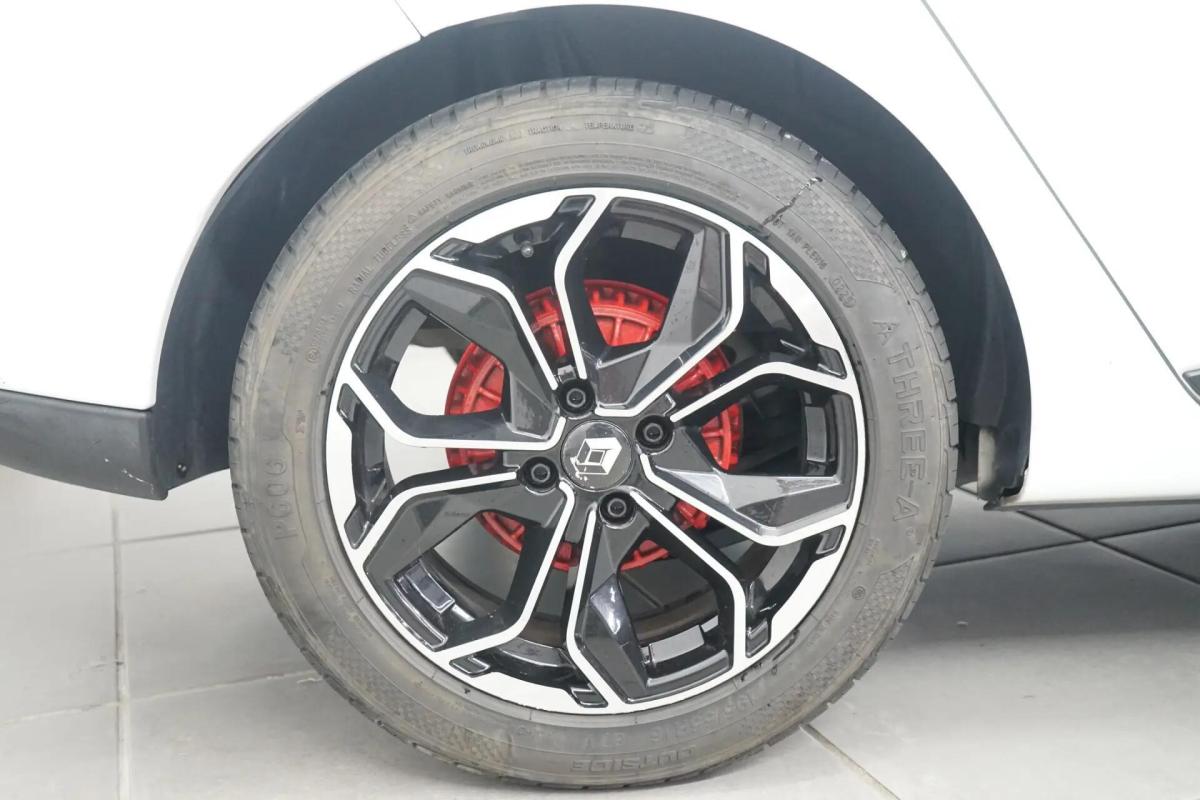 renault-clio-sport-tourer-2022-diesel-1461cc