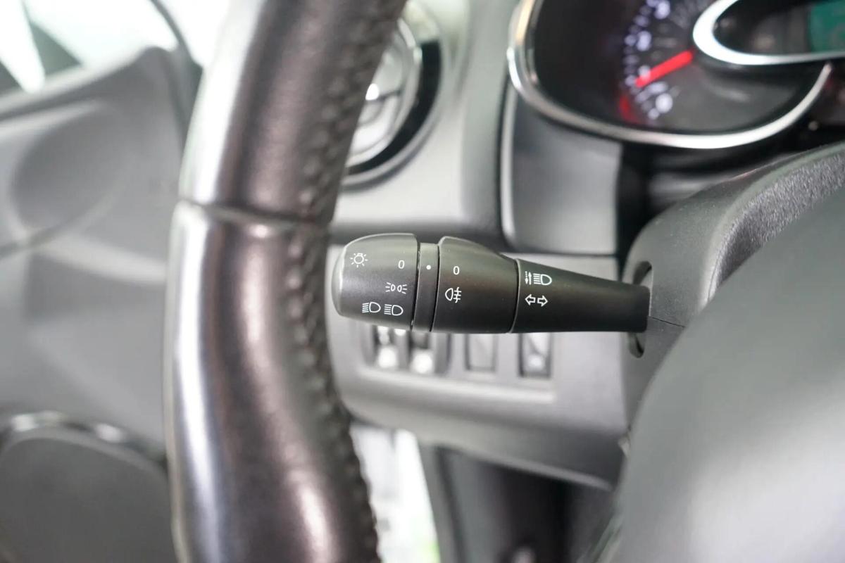 renault-clio-sport-tourer-2022-diesel-1461cc