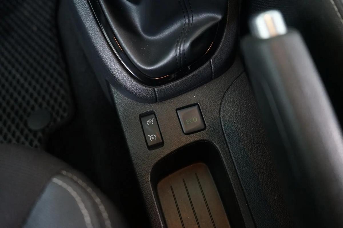 renault-clio-sport-tourer-2022-diesel-1461cc