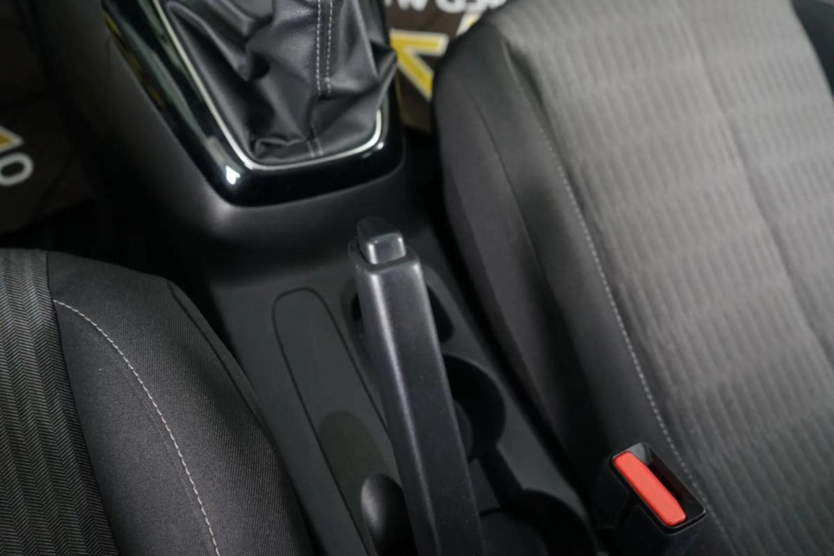 opel-corsa-2023-gasolina-1199cc