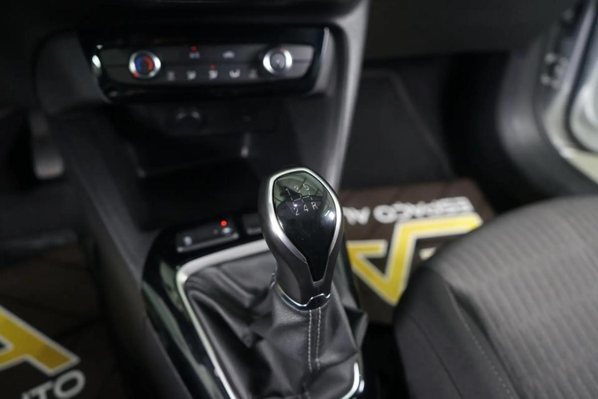 opel-corsa-2023-gasolina-1199cc