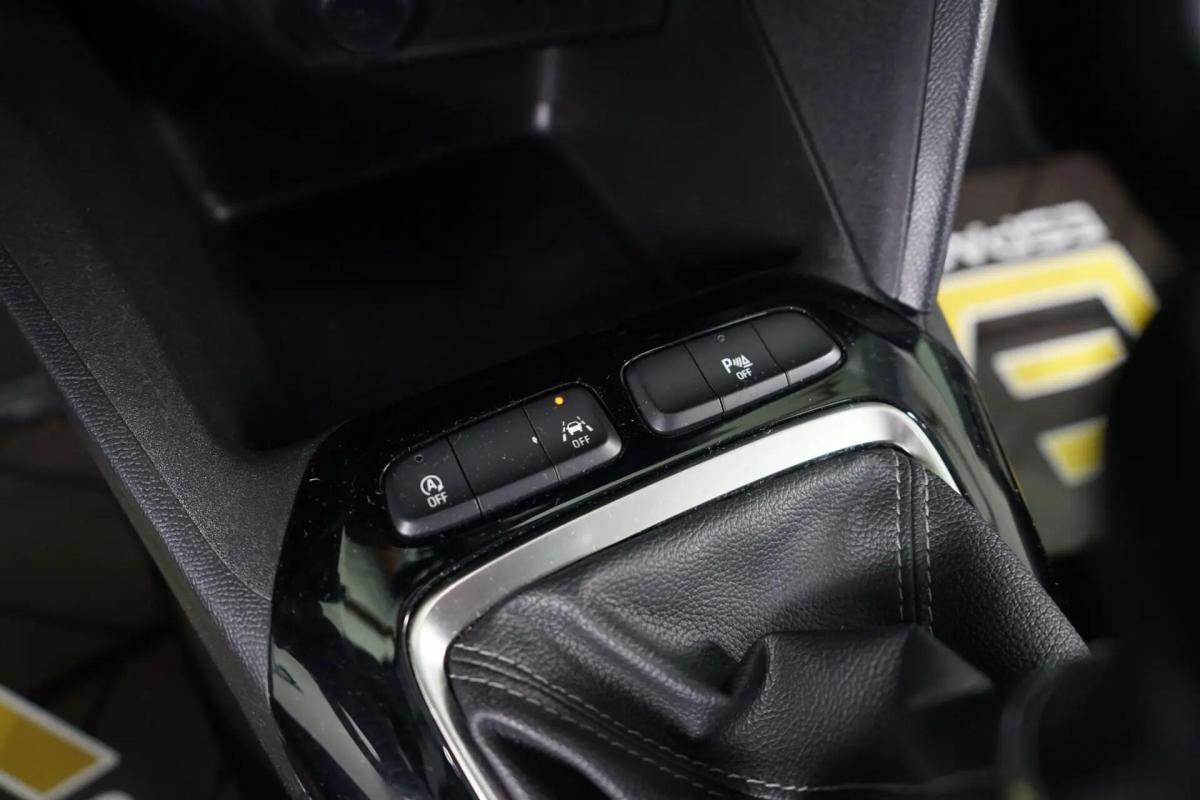 opel-corsa-2023-gasolina-1199cc