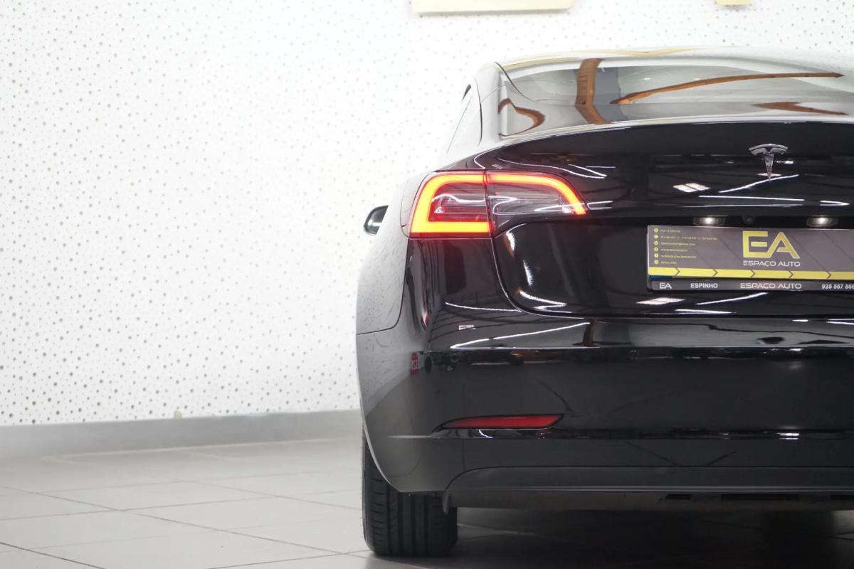 tesla-model-3-2019-eletrico-0cc