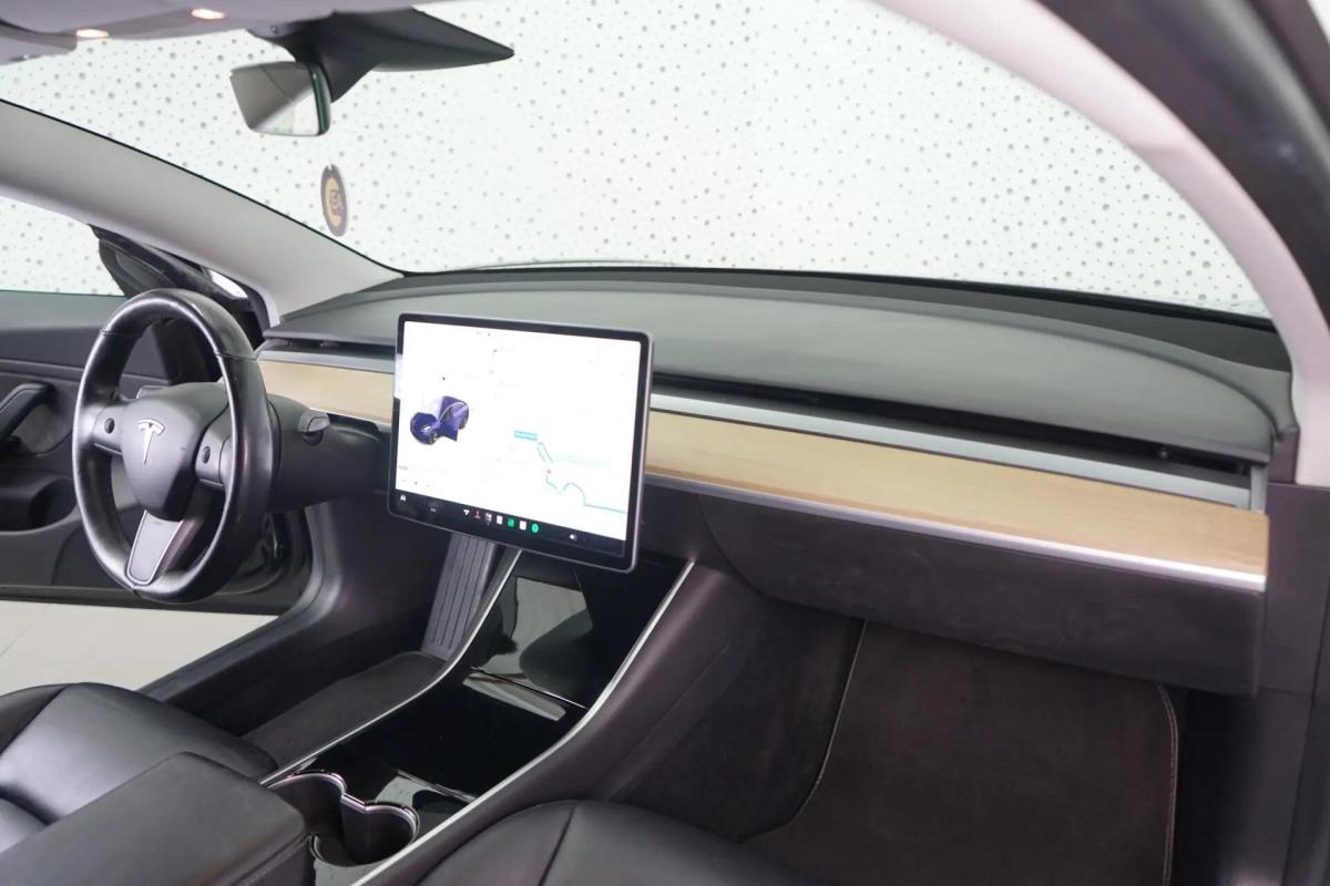 tesla-model-3-2019-eletrico-0cc