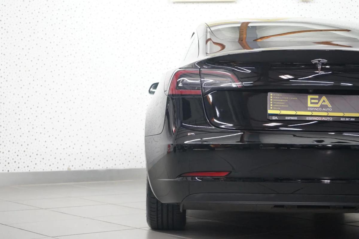 tesla-model-3-2019-eletrico-0cc
