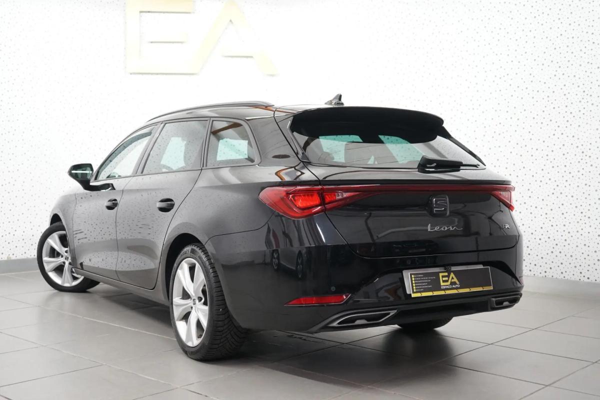seat-leon-st-2022-gasolina-999cc