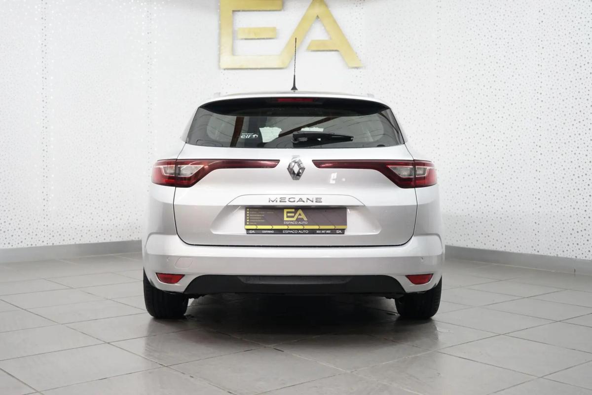 renault-megane-sport-tourer-2017-diesel-1461cc