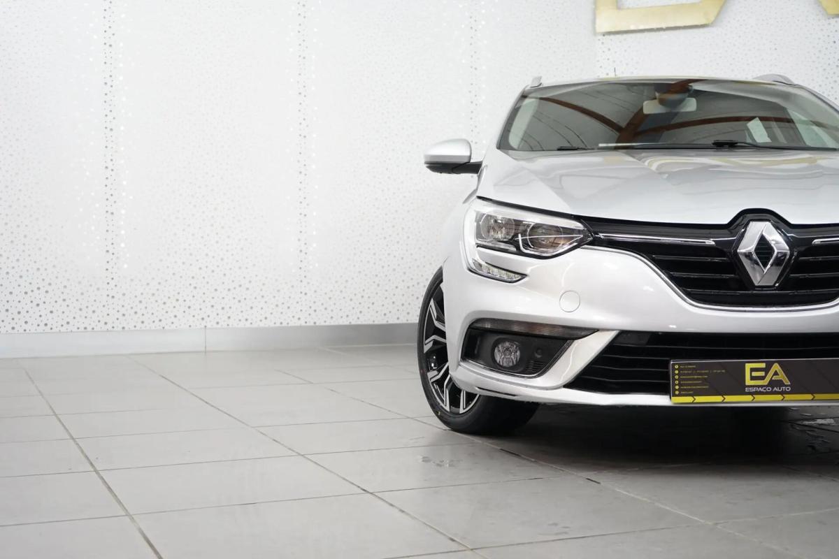 renault-megane-sport-tourer-2017-diesel-1461cc