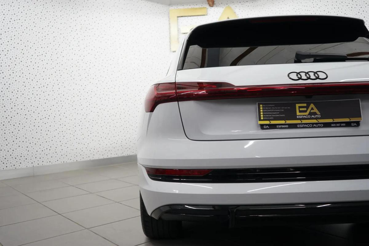 audi-e-tron-2019-eletrico-0cc