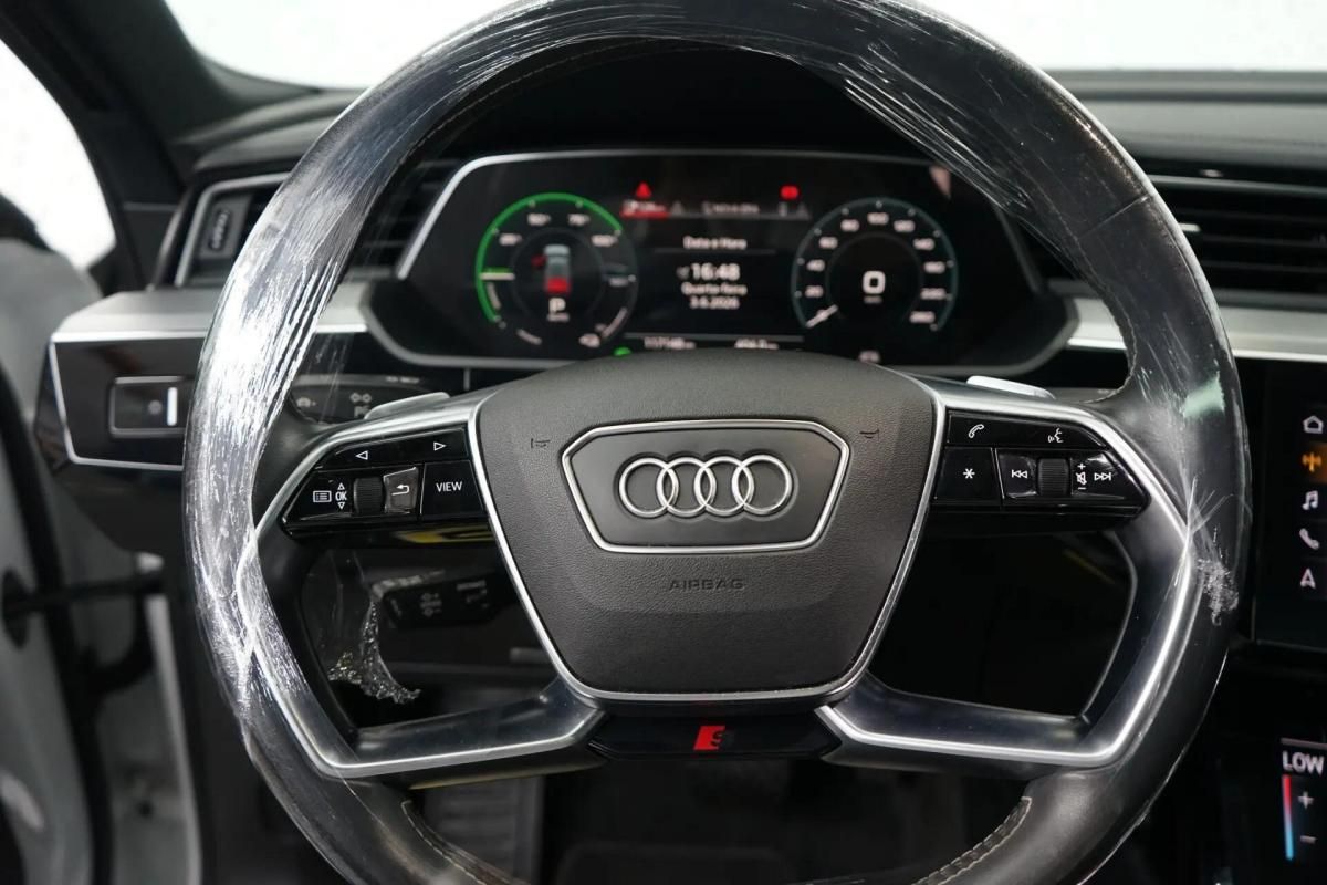 audi-e-tron-2019-eletrico-0cc