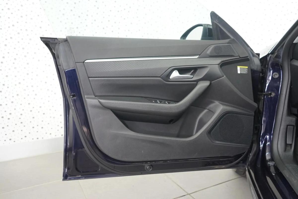 peugeot-508-sw-2019-diesel-1499cc