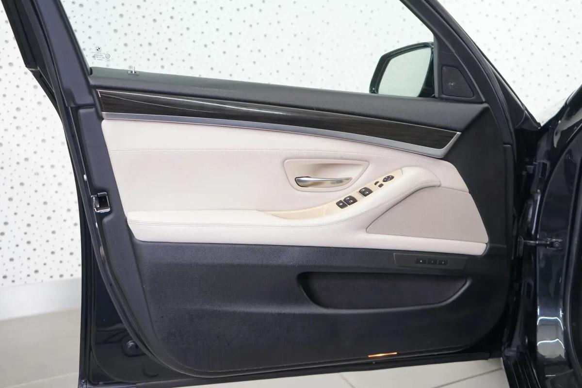 bmw-serie-5-520d-touring-2011-diesel-1995cc