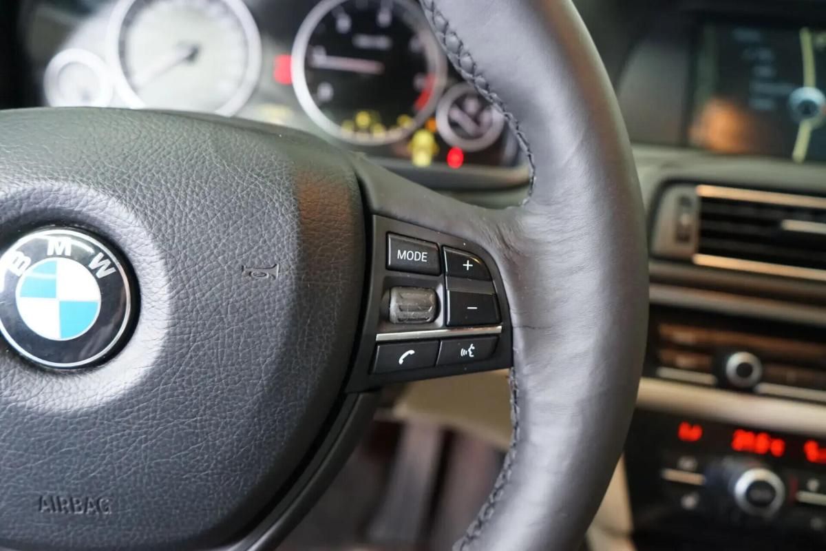 bmw-serie-5-520d-touring-2011-diesel-1995cc