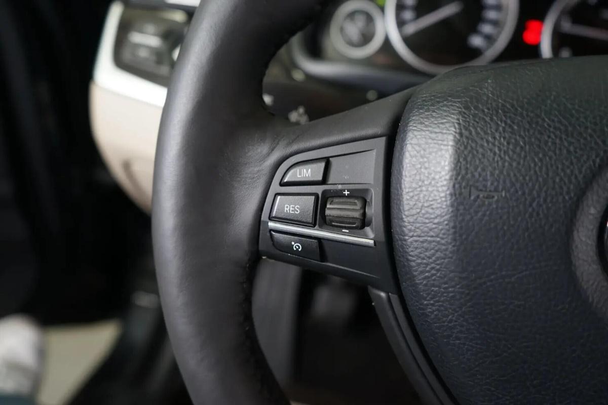bmw-serie-5-520d-touring-2011-diesel-1995cc
