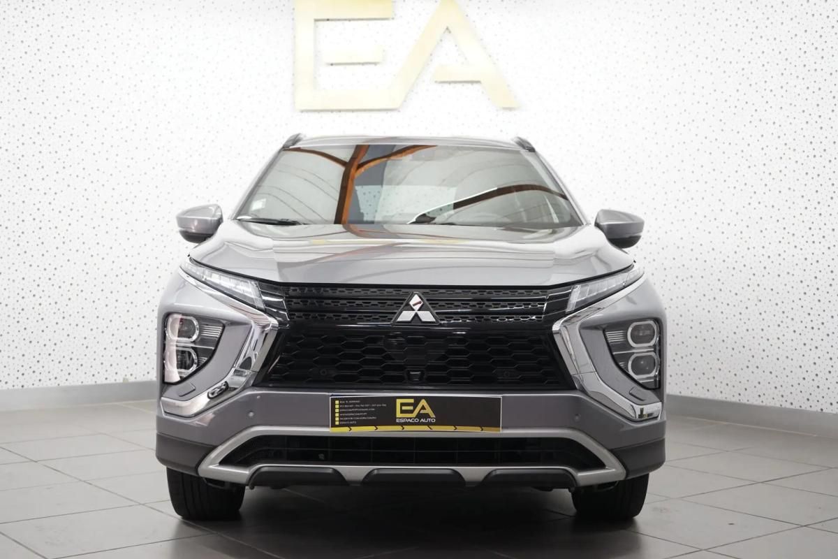 mitsubishi-eclipse-cross-2022-hibrido-a-gasolina-2360cc