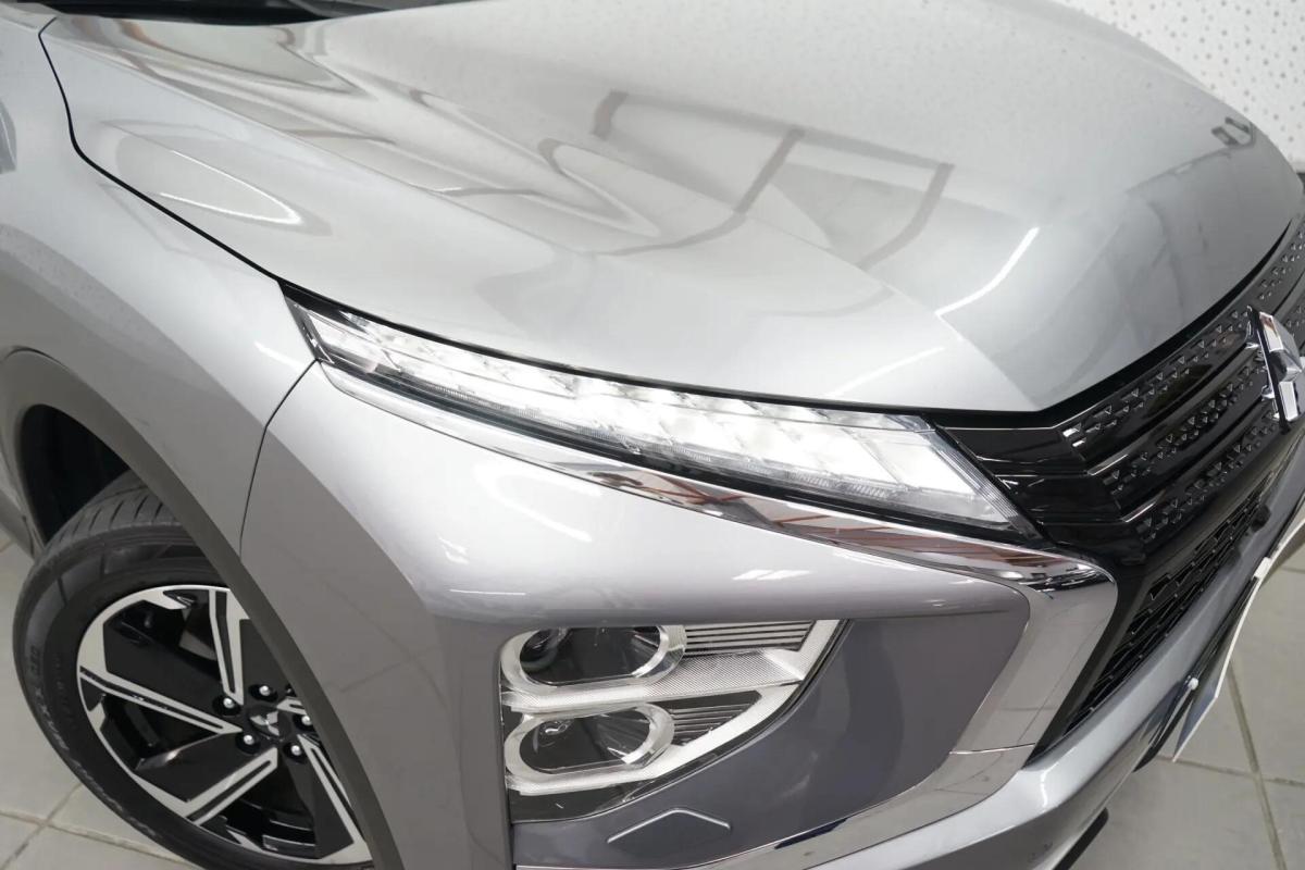 mitsubishi-eclipse-cross-2022-hibrido-a-gasolina-2360cc