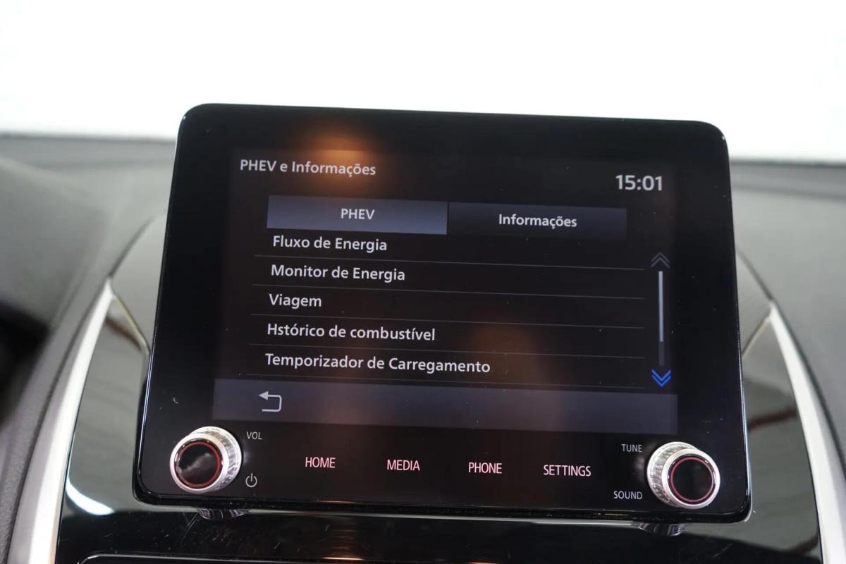 mitsubishi-eclipse-cross-2022-hibrido-a-gasolina-2360cc