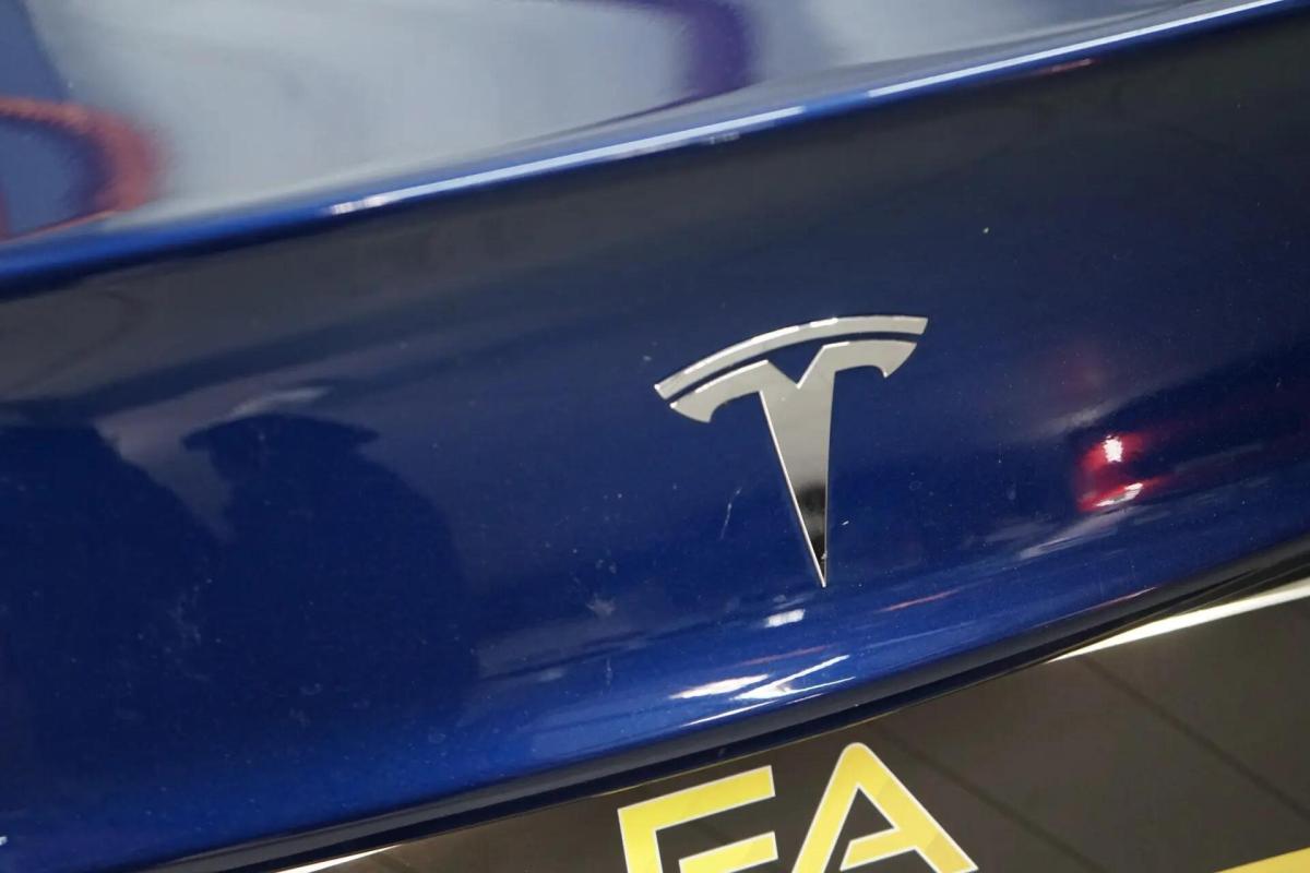 tesla-model-3-2020-eletrico-0cc