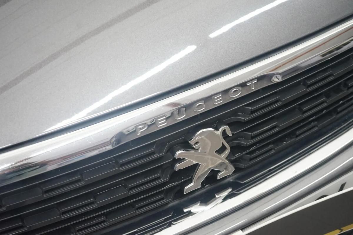 peugeot-308-sw-2019-gasolina-1199cc