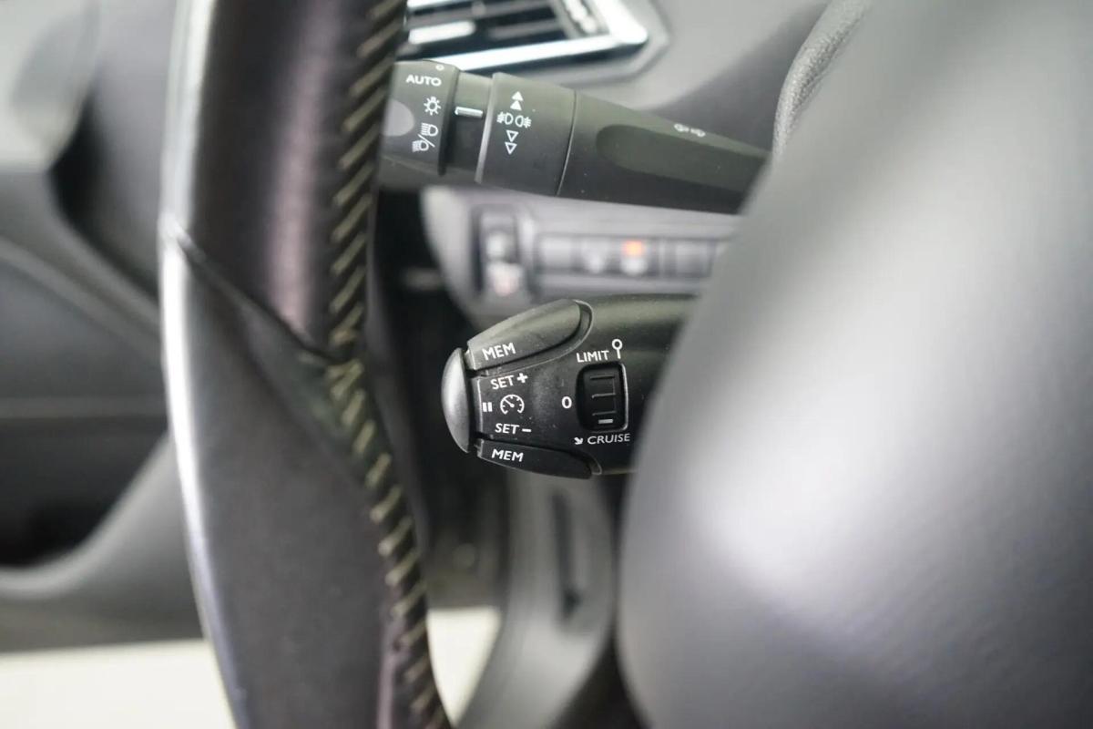 peugeot-308-sw-2019-gasolina-1199cc