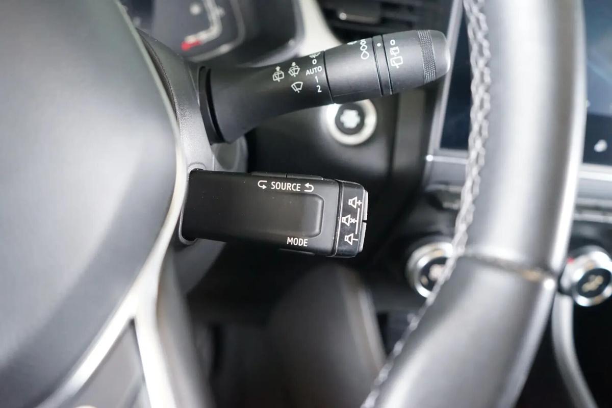 renault-captur-2023-gasolina-999cc