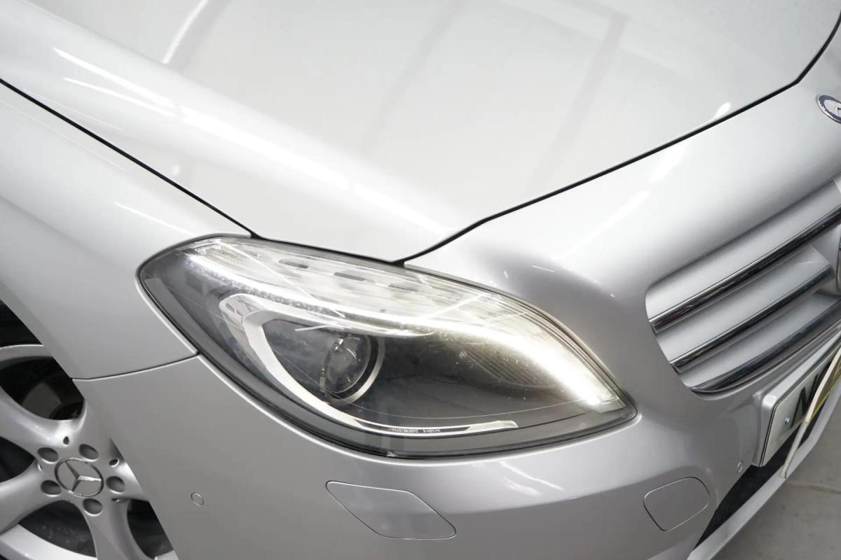 mercedes-benz-classe-b-b-180-2013-gasolina-1595cc