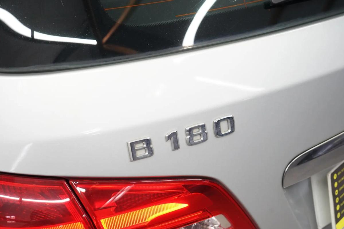mercedes-benz-classe-b-b-180-2013-gasolina-1595cc