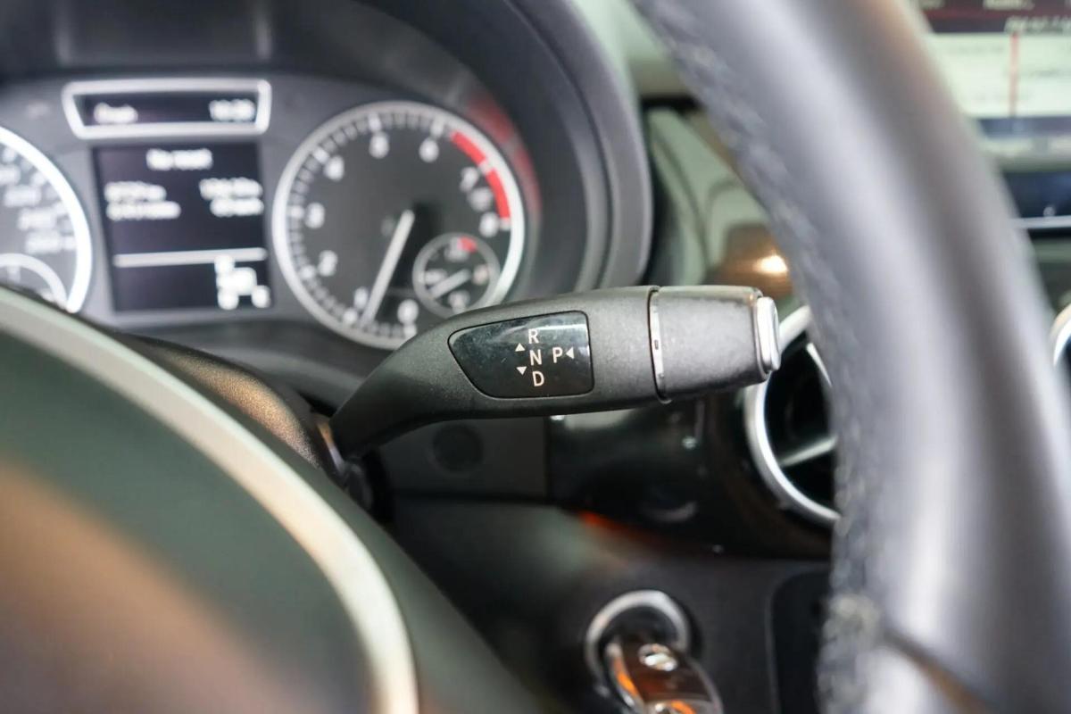 mercedes-benz-classe-b-b-180-2013-gasolina-1595cc