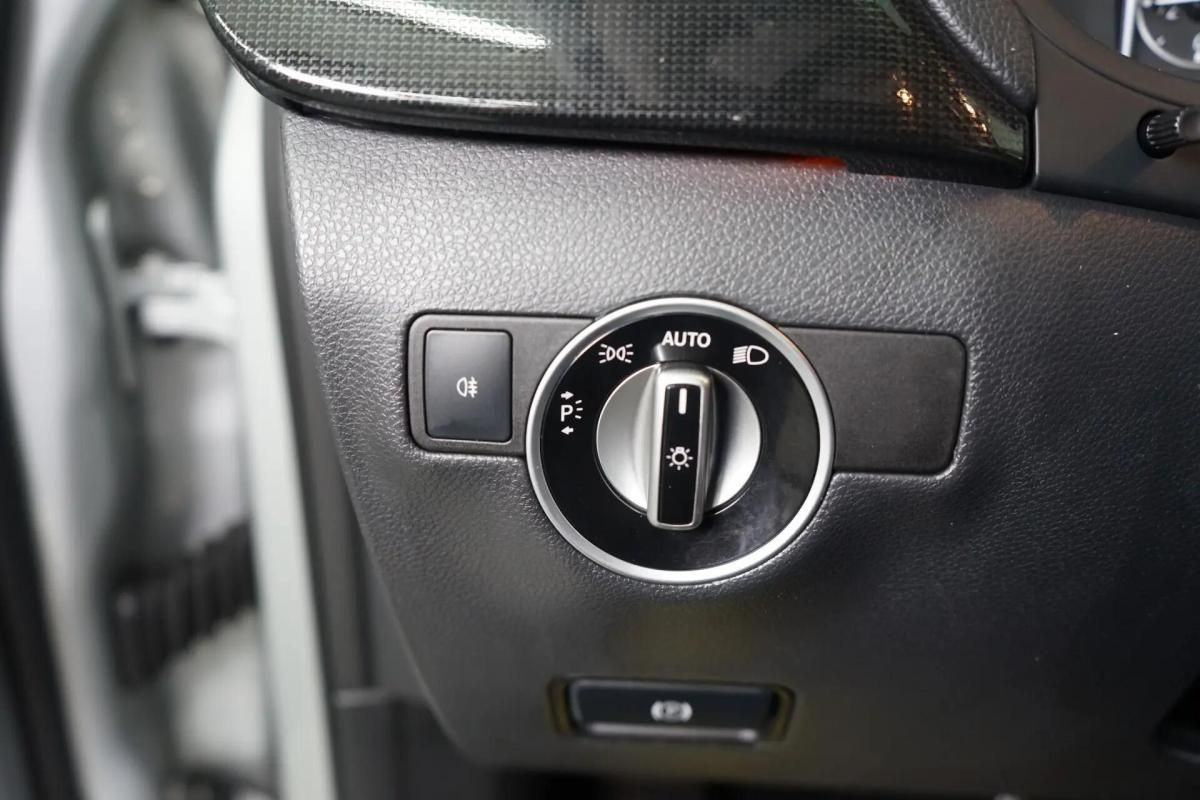 mercedes-benz-classe-b-b-180-2013-gasolina-1595cc