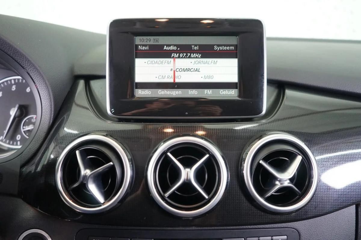 mercedes-benz-classe-b-b-180-2013-gasolina-1595cc