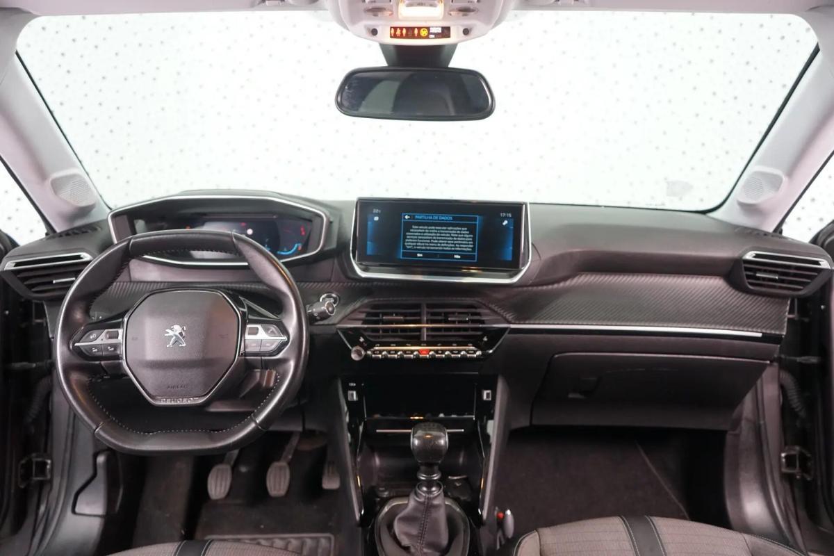 peugeot-208-2021-gasolina-1199cc