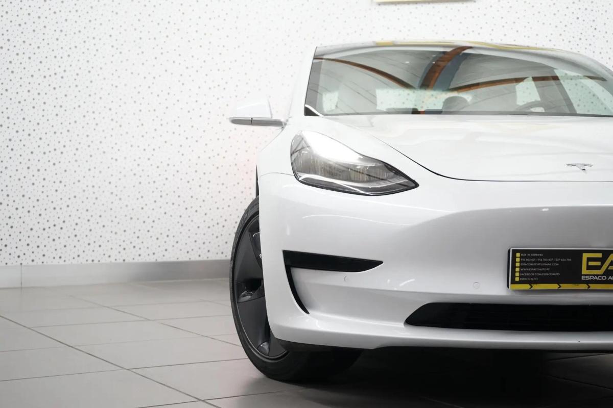 tesla-model-3-2019-eletrico-0cc
