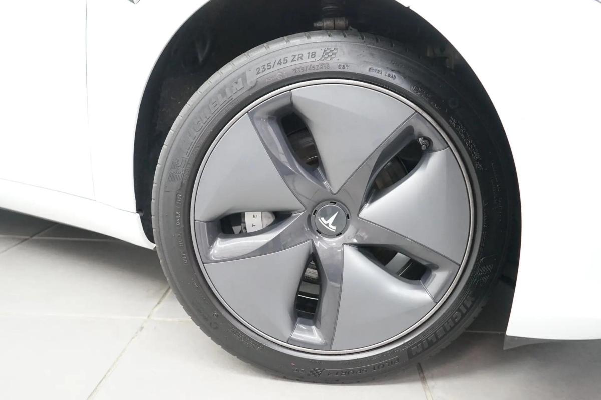 tesla-model-3-2019-eletrico-0cc