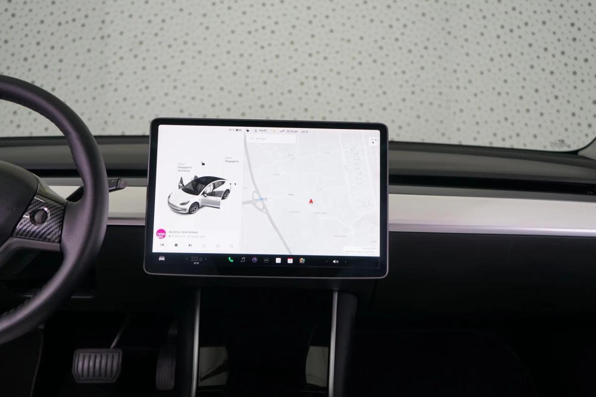 tesla-model-3-2019-eletrico-0cc