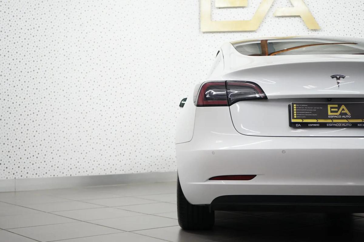 tesla-model-3-2019-eletrico-0cc