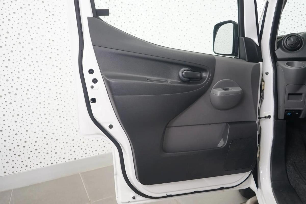 nissan-nv200-2015-eletrico-0cc