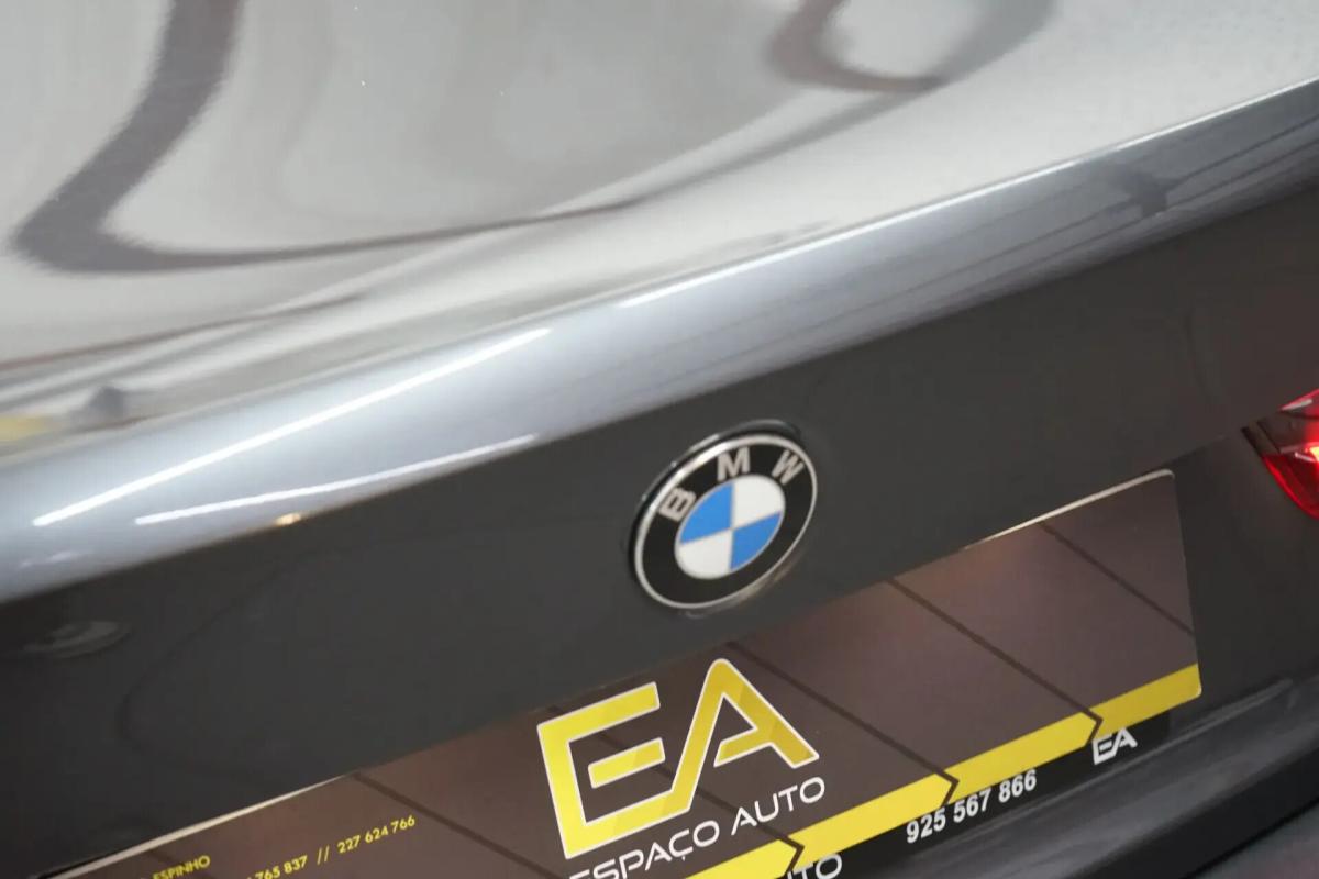 bmw-serie-3-330e-2020-hibrido-a-gasolina-1998cc