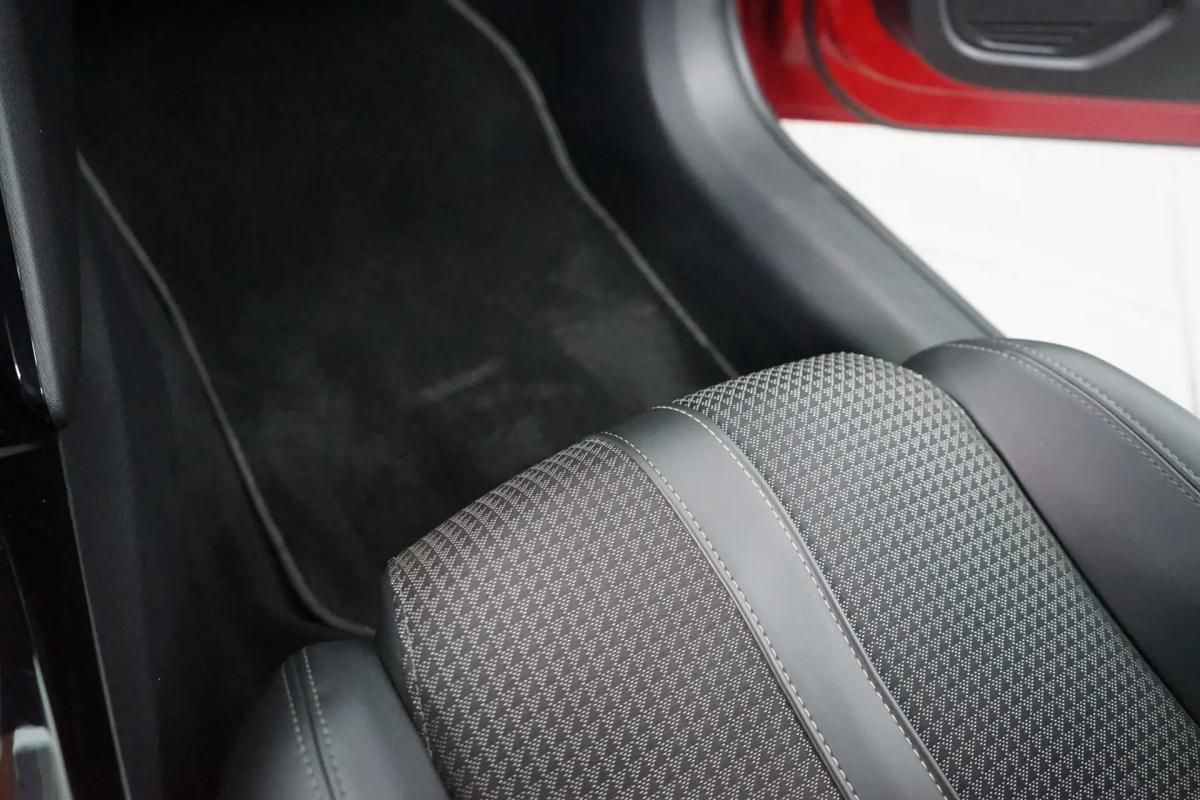 peugeot-208-2020-gasolina-1199cc