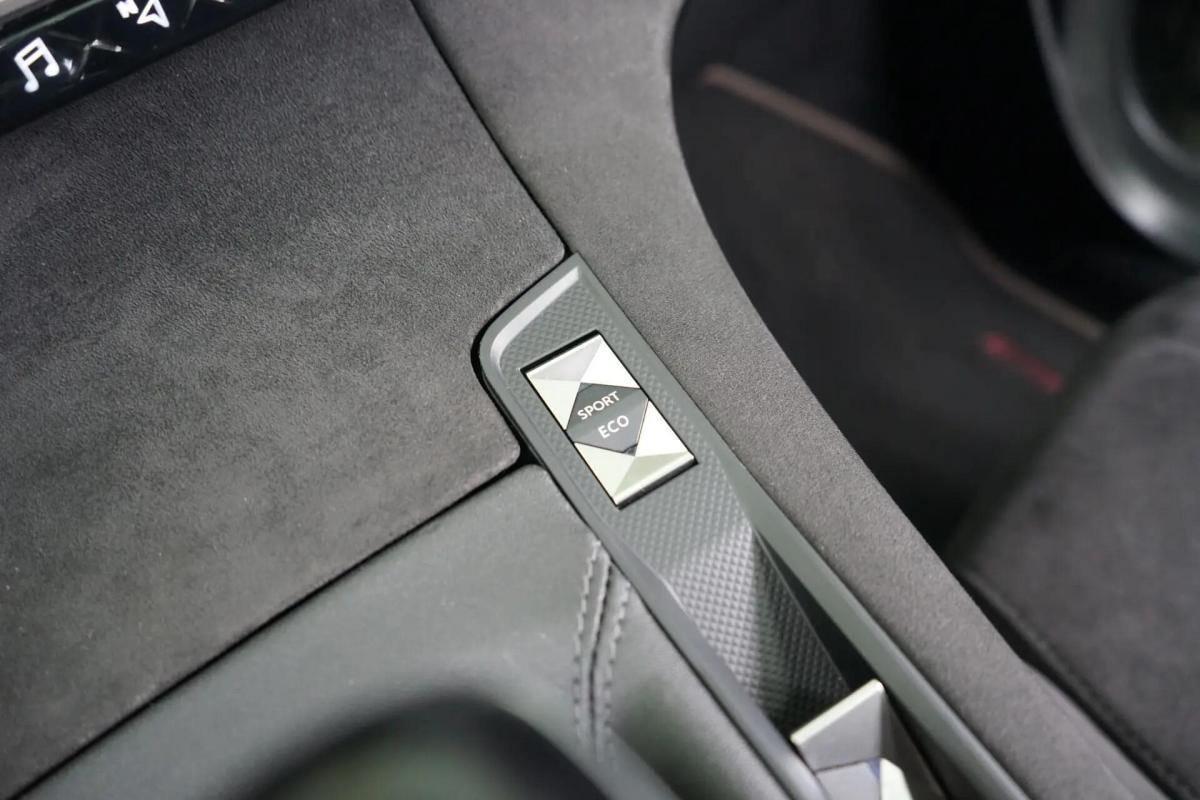 ds-ds-7-crossback-2020-gasolina-1199cc
