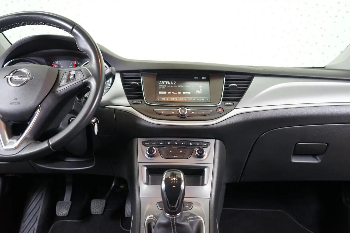opel-astra-sport-tourer-2019-diesel-1598cc