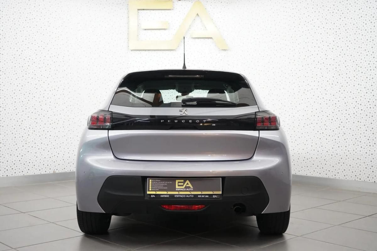 peugeot-208-2021-gasolina-1199cc