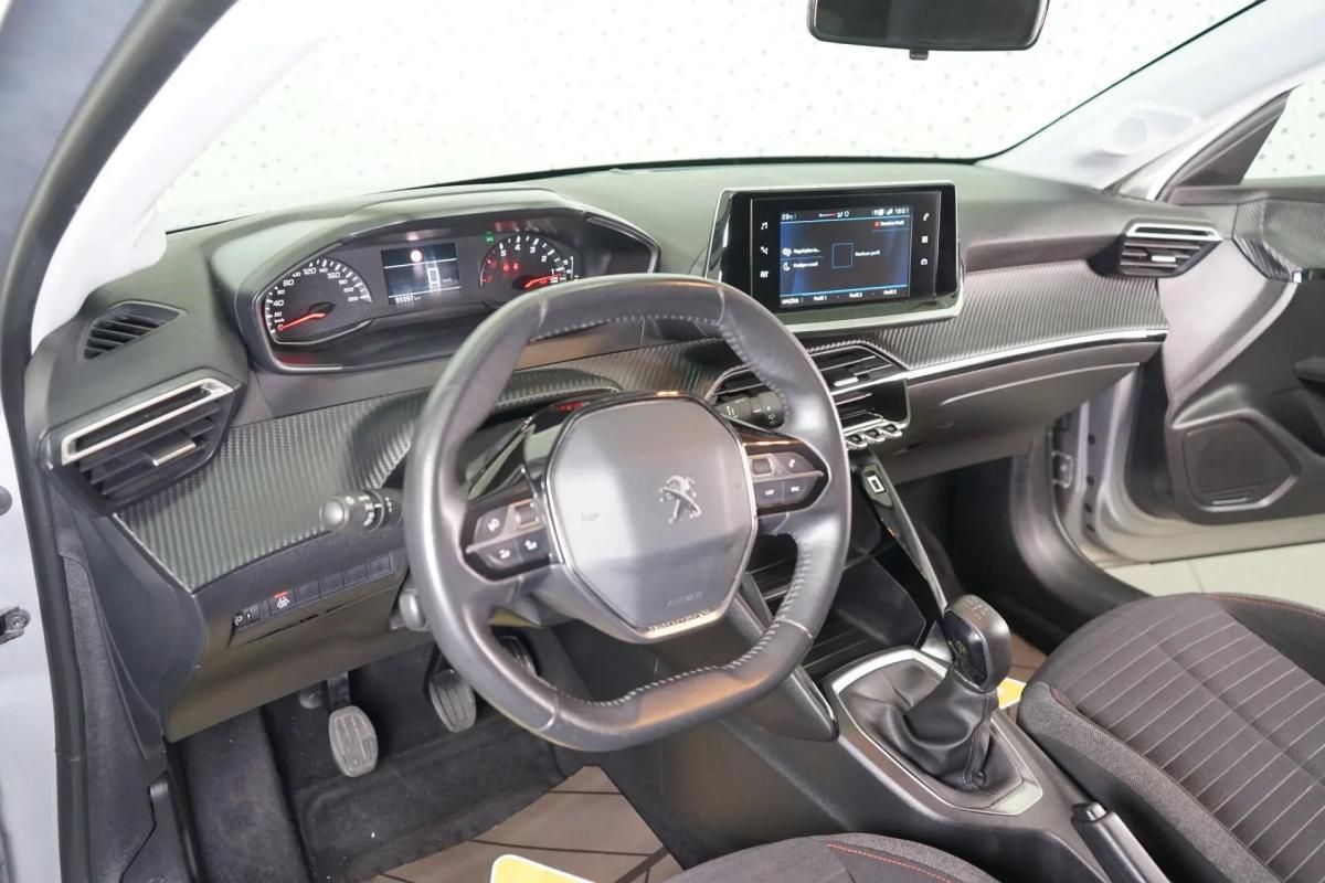 peugeot-208-2021-gasolina-1199cc