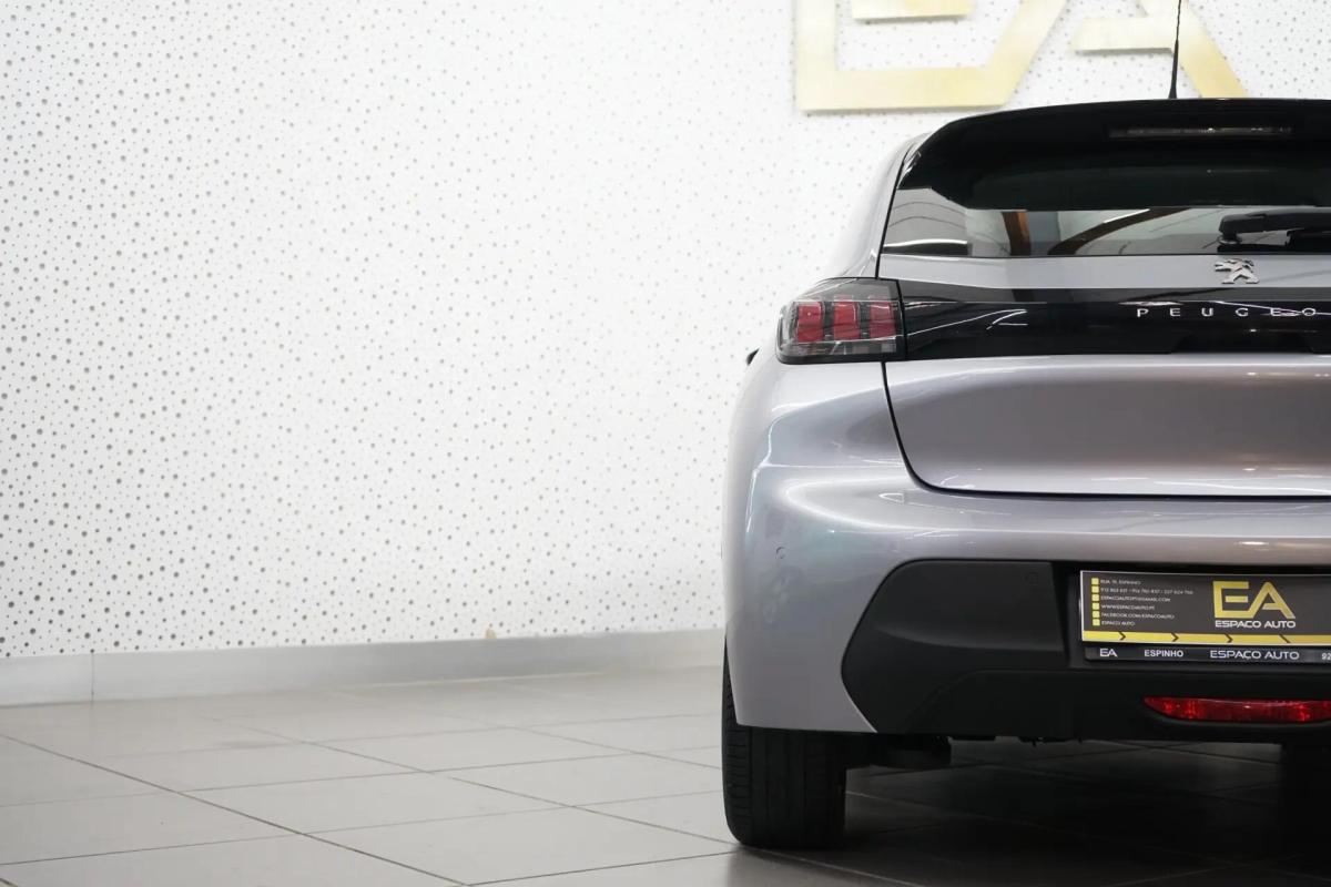 peugeot-208-2021-gasolina-1199cc