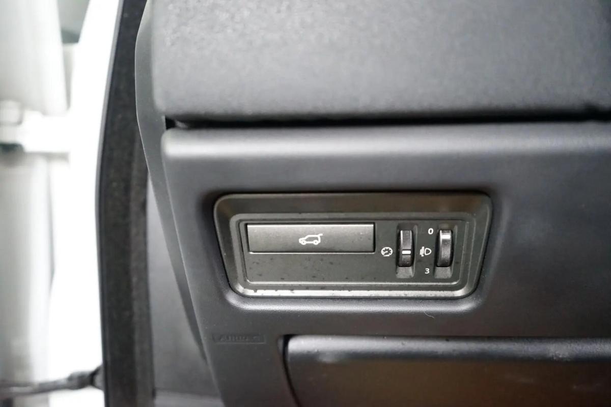 land-rover-range-rover-evoque-2011-diesel-2179cc